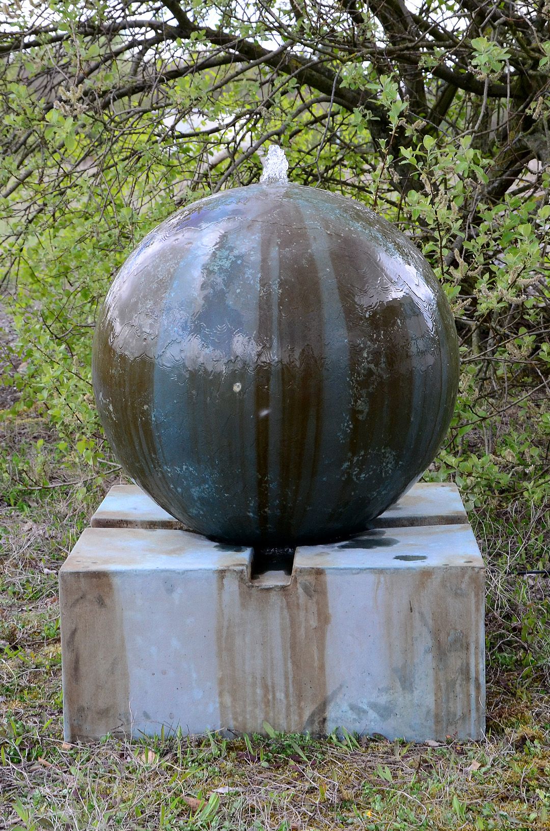 Ball Fountain (GRC)